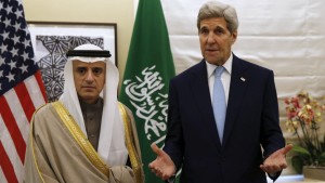 U.S. Secretary of State John Kerry speaks during his meeting with Saudi Arabia's Foreign Minister Adel al-Jubeir in London January 14, 2016. REUTERS/Kevin Lamarque TPX IMAGES OF THE DAY