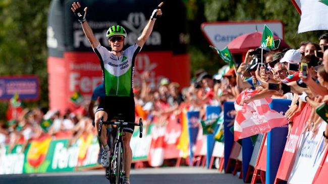 Ben King wins stage four of Vuelta a España