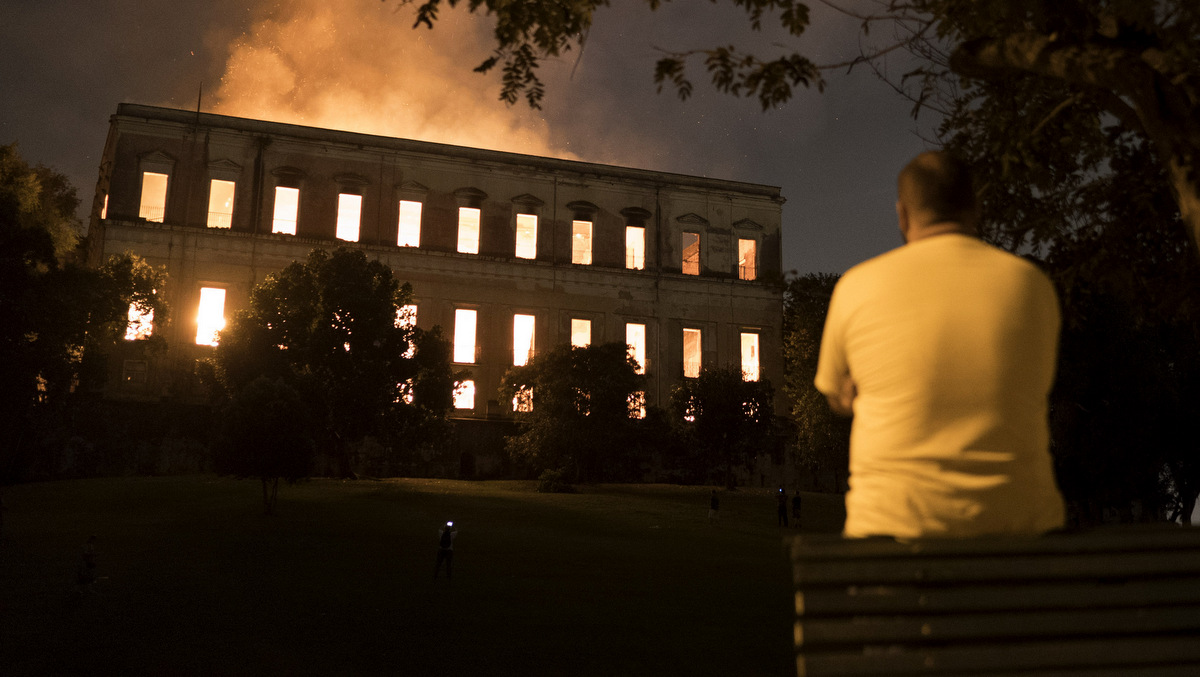 The Incalculable Price of Austerity: Rio Museum Destroyed by Fire, Dry Hydrants