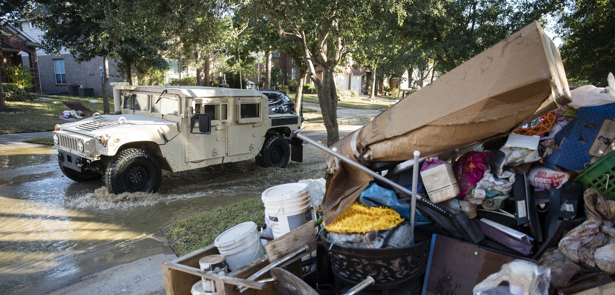 As Hurricane Florence Barrels Toward US, Document Reveals Trump Moved $10M From FEMA to ICE