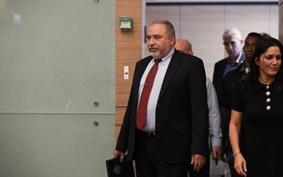 Avigdor Lieberman, Israeli Minister of Defence, resigns