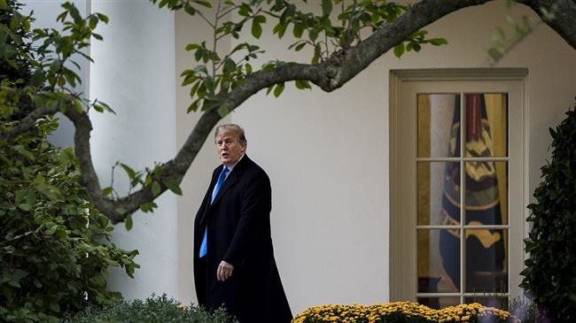 Walls are closing in on Trump with government shutdown: Analyst