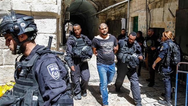 Israeli troops arrested some 6,500 Palestinians throughout 2018: Rights group