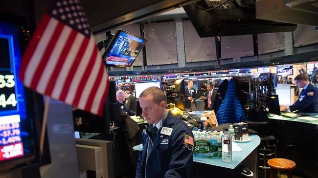 US stock index futures tumble on Apple’s China warning