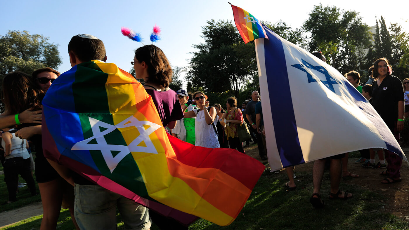 LGBTQ Protest Under Fire from Zionists for Banning Pro-Israel Symbols