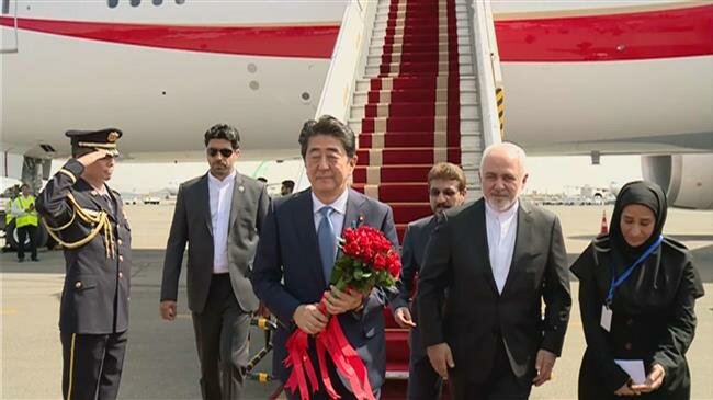 Japan’s Prime Minister Abe due in Tehran on historic visit