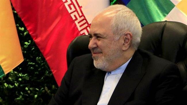 Wave of reactions in social media against US sanctions on Zarif