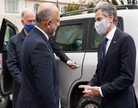 US secretary of state makes surprise visit to Kabul